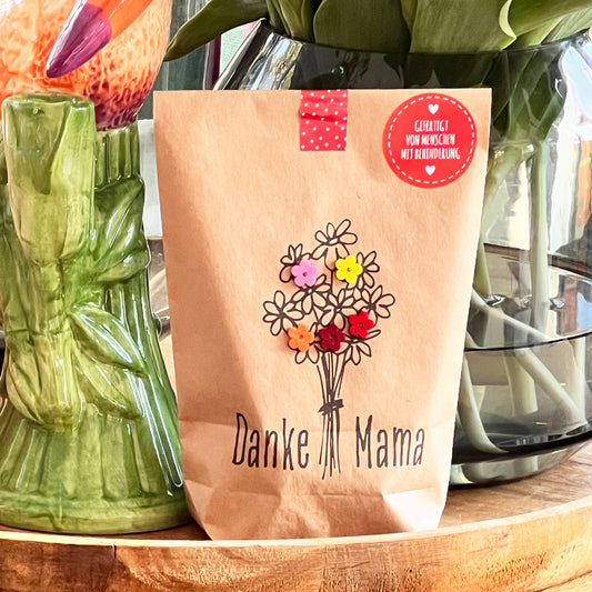 Danke Mama Geschenk: Wundertüte mit Filzblüten Strauß