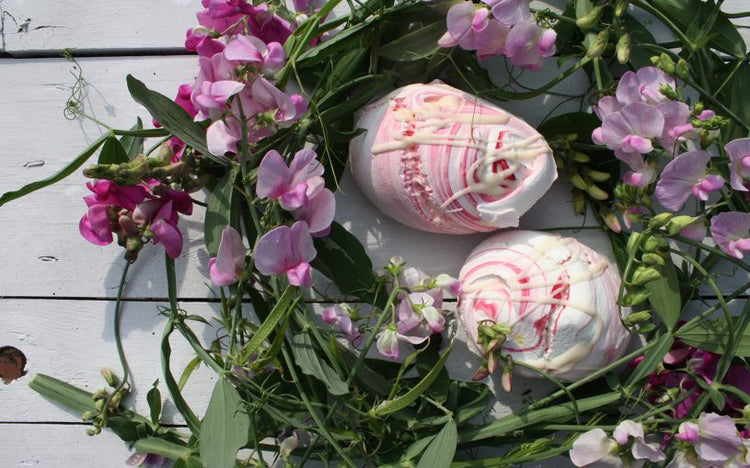 „50“ Ideas for grey days – 40 kuschelweiche Häkelfreunde und Lesestoff für die Sommerpause