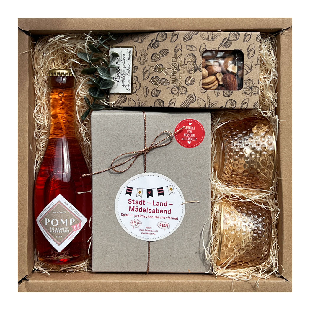 Mädelsabend Cheers Geschenk Box