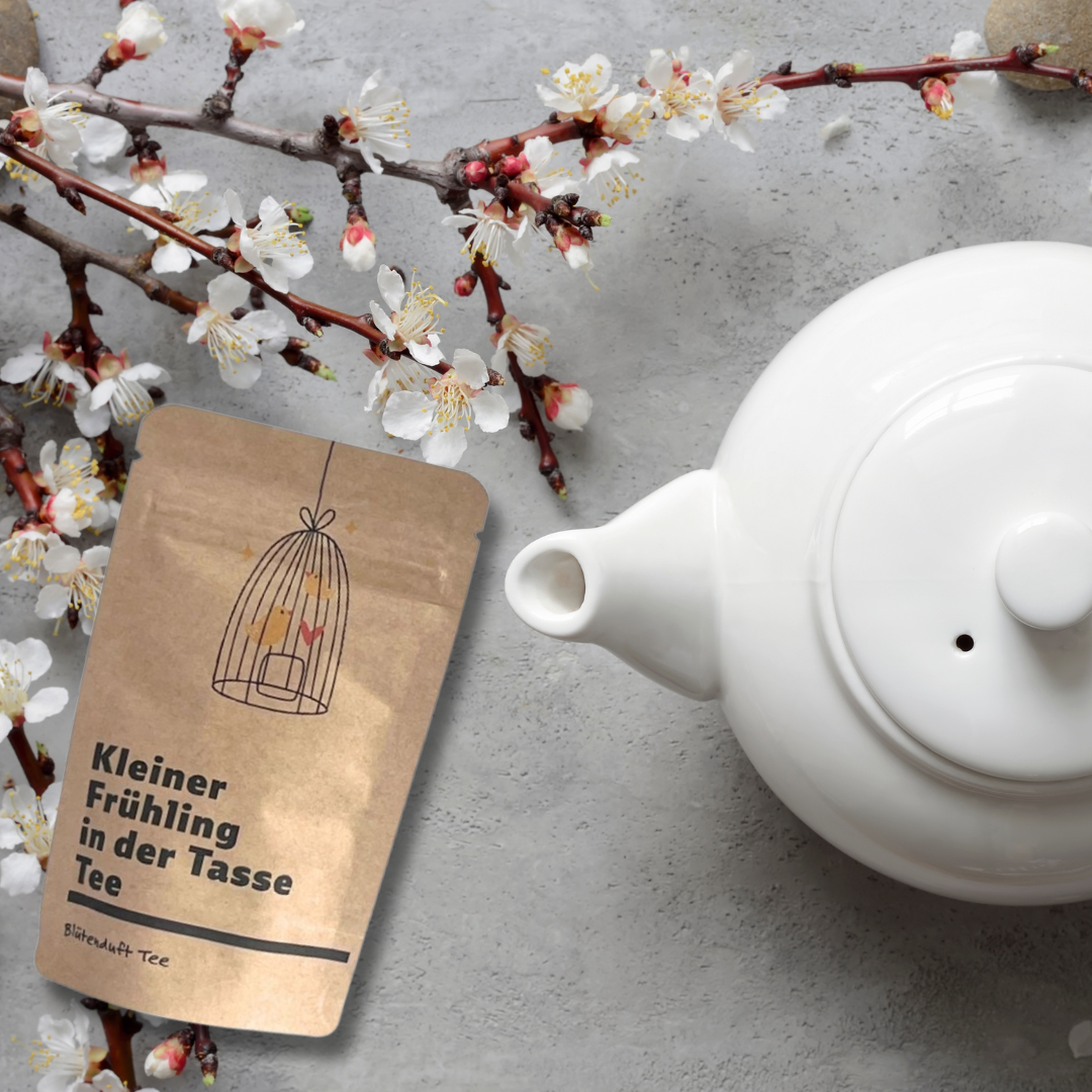 Kleiner Frühling in der Tasse als Ostergeschenk