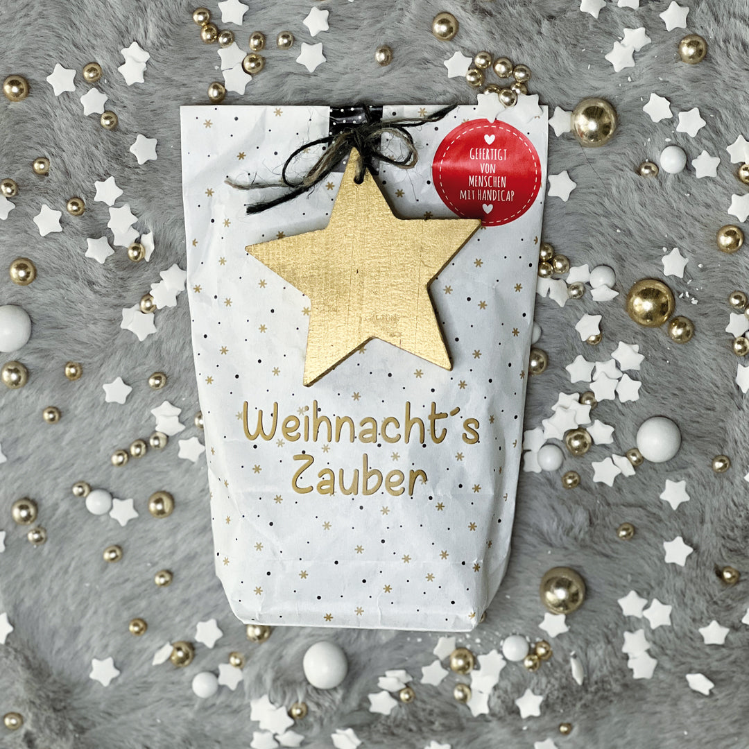 Weihnachtszauber mit Goldstern