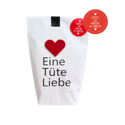 Eine Tüte Liebe mit Flockherz
